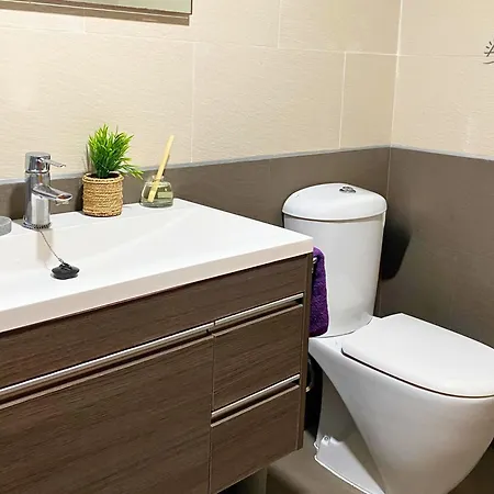 Apartamento Nagomi - Modern With Parking & Swimming Pool *